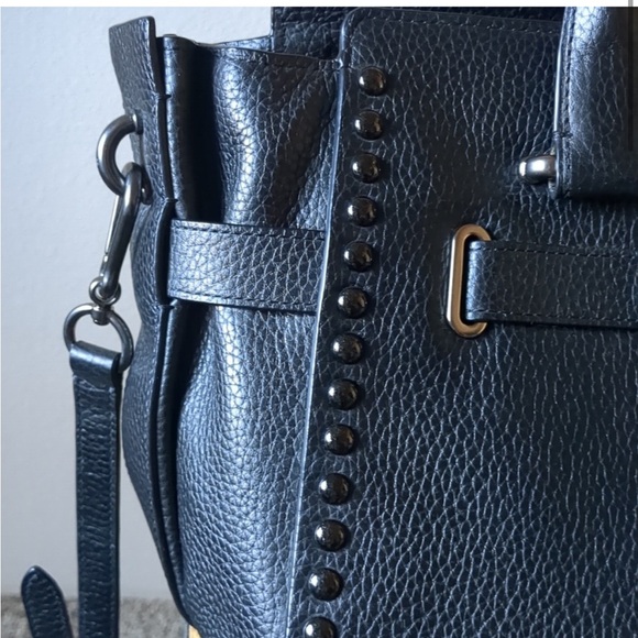Like New RARE Coach Swagger 37 Satchel Ombré Rivets in black leather - Picture 2 of 14